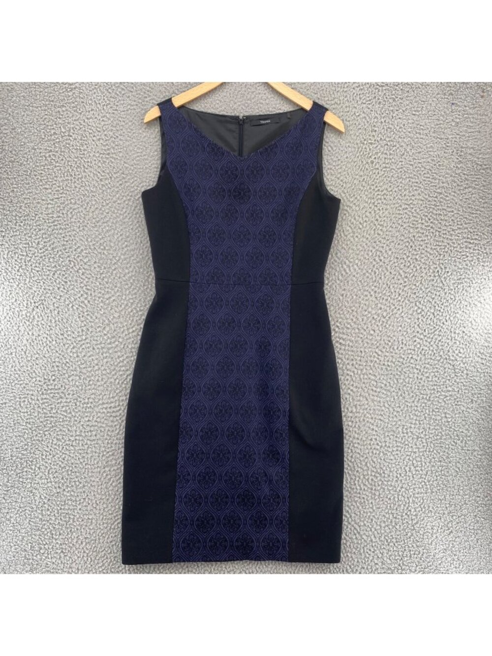 Tahari Dress Women 6 Navy Black Colorblock Sheath Quatrefoil Shaping Career Work